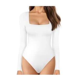 MANGOPOP Long Sleeve Square Neck Bodysuit